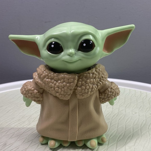 Bop It! Star Wars Mandalorian The Child Edition Baby Yoda-WORKS! Needs Batteries - Picture 1 of 7